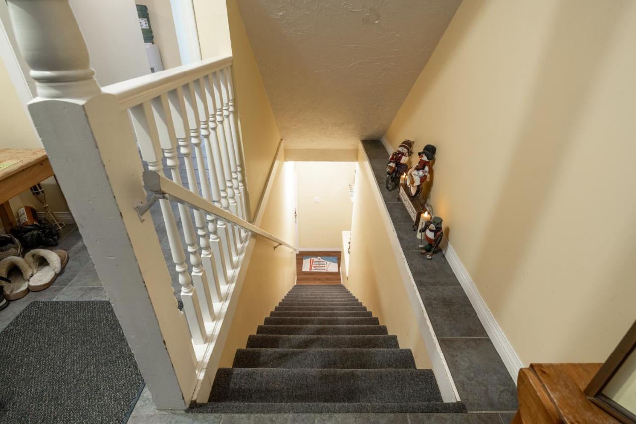Vacation Homes By The Bulldog- Berker'S Suite A Silver Star Exterior photo